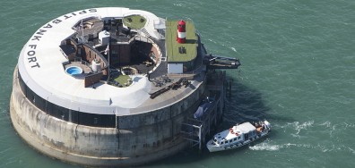 Spitbank Sea Fort Hotel, construído há 150 anos para proteger a costa sul da Inglaterra