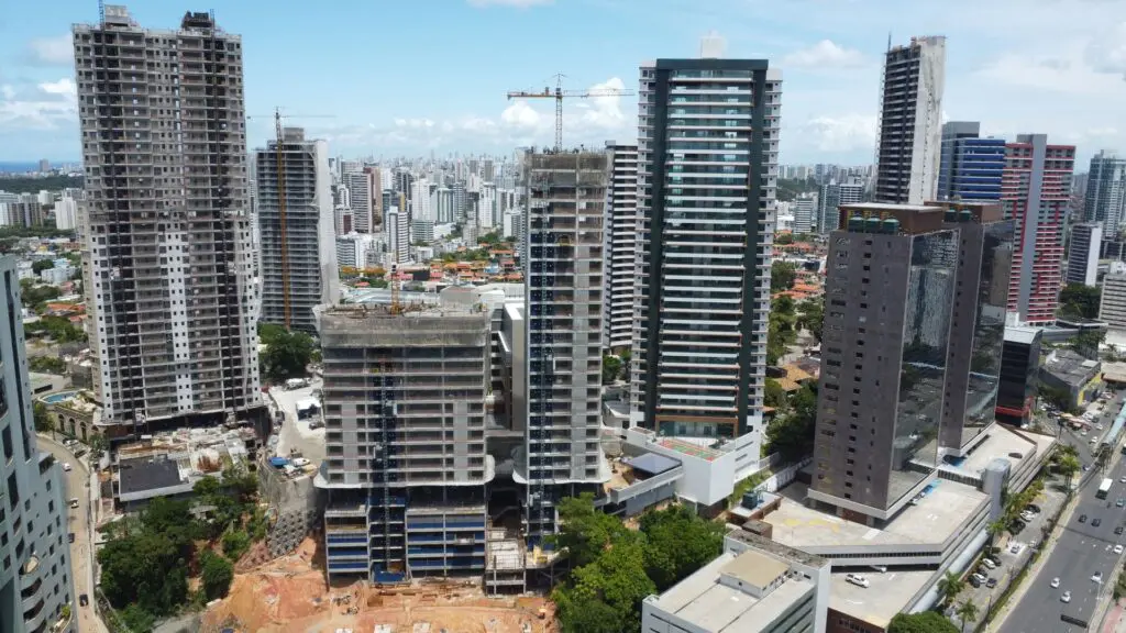 Fevereiro Acompanhamento de obra do empreendimento Legacy