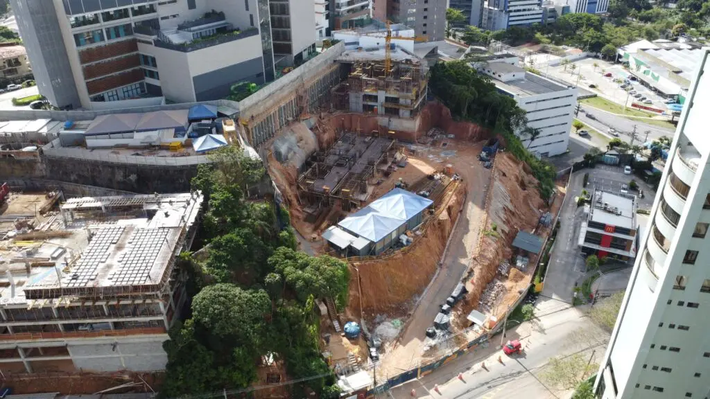 Julho Acompanhamento de obra do empreendimento Legacy