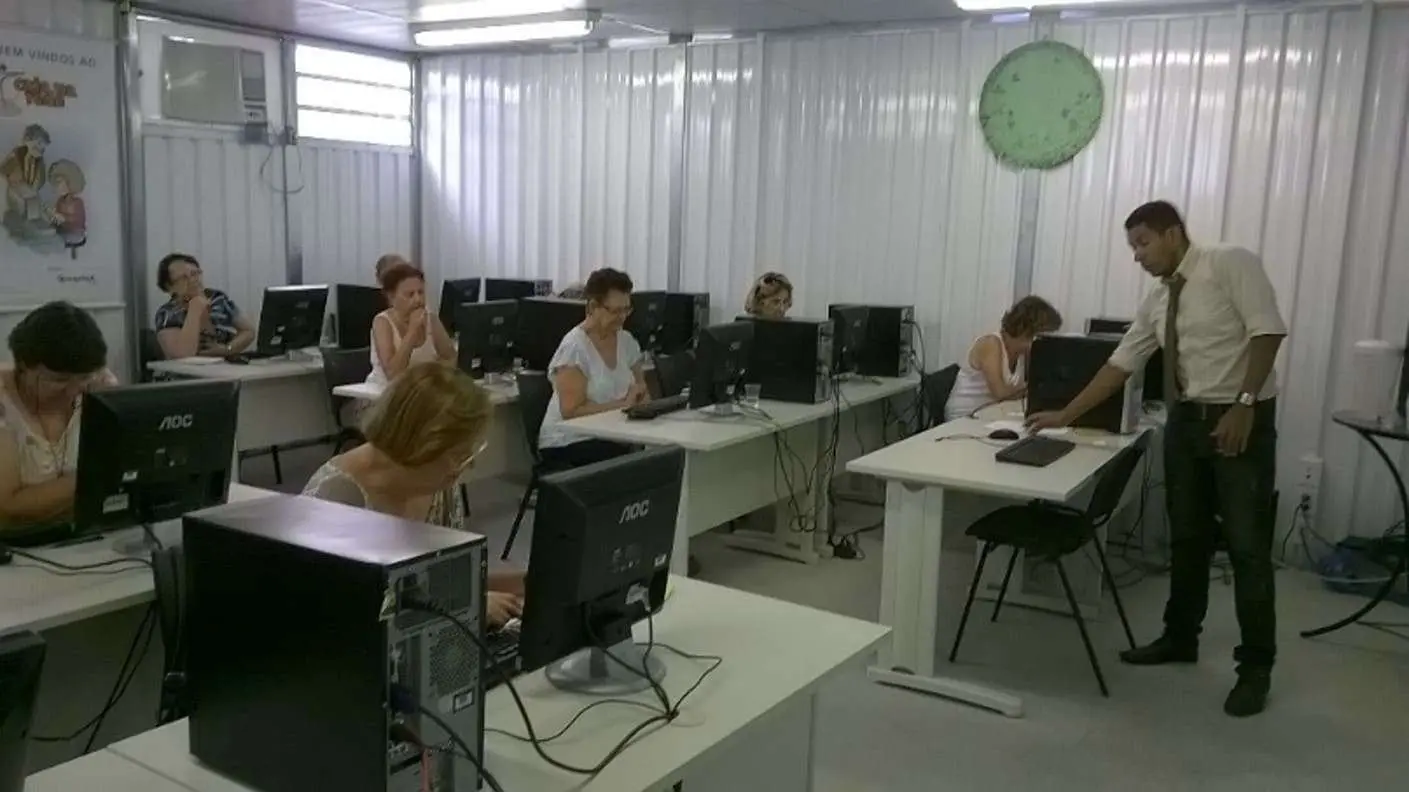 Projeto Caia na Rede